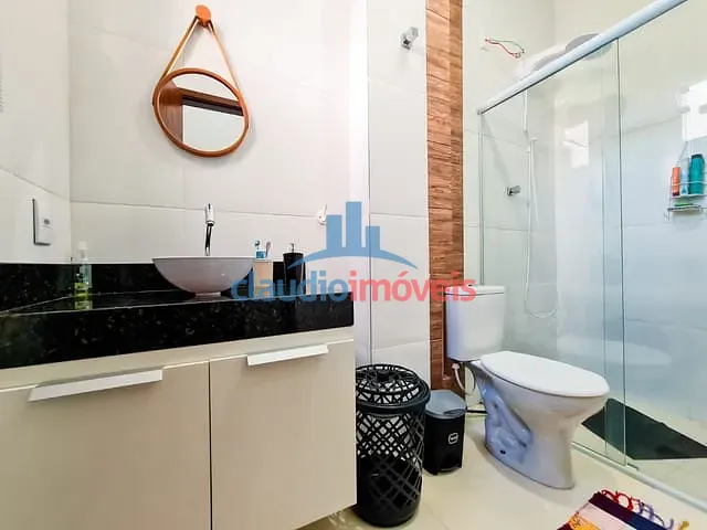 Casa 2 quartos e 1 banheiro, à venda, no bairro Roma em Volta Redonda