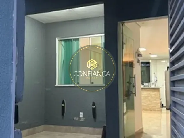 Casa 2 quartos e 2 banheiros, para alugar, no bairro Vila Nova Vista em Sabará