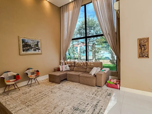 Casa 3 quartos e 4 banheiros, à venda, no bairro Setor Habitacional Jardim Botânico em Brasília