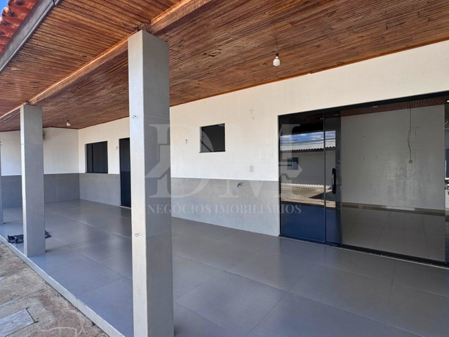 Casa com 300m² 2 quartos e 1 banheiro, para alugar, no bairro Jardim Primavera II em Jaguariaíva