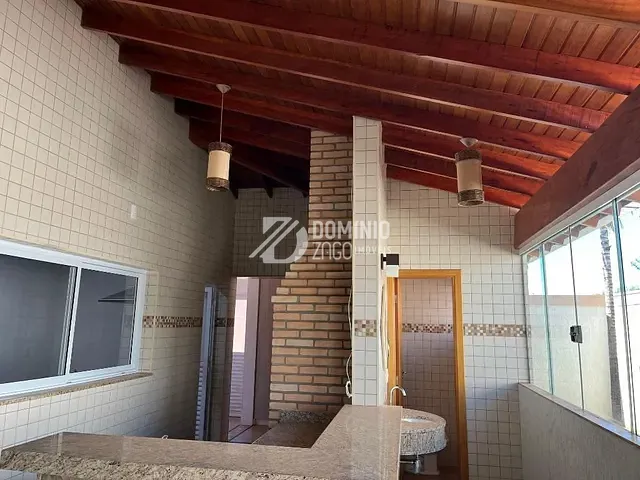 Casa com 391m² 3 quartos e 4 banheiros, à venda, no bairro Damha Residencial Uberaba II em Uberaba