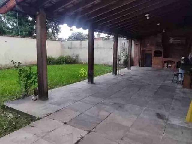 Casa com 380m² 2 quartos e 1 banheiro, à venda, no bairro Aero Clube em Volta Redonda