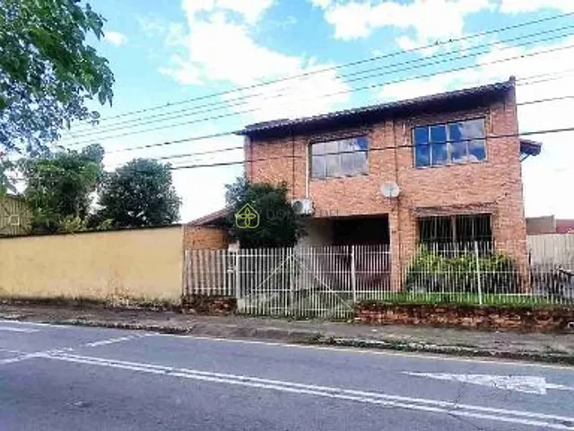 Casa com 380m² 2 quartos e 1 banheiro, à venda, no bairro Aero Clube em Volta Redonda