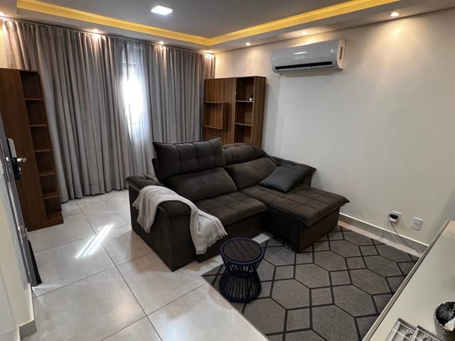 Casa com 336m² 3 quartos e 3 banheiros, à venda, no bairro Ouro Verde em Londrina