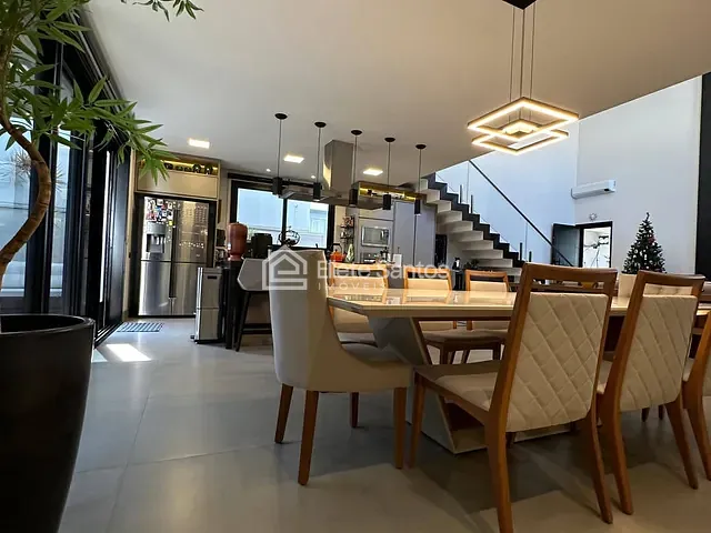 Casa com 405m² 3 quartos e 3 banheiros, à venda, no bairro Parque Nova Carioba em Americana