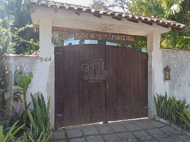 Casa com 950m² 6 quartos e 3 banheiros, à venda, no bairro Caneca Fina em Guapimirim