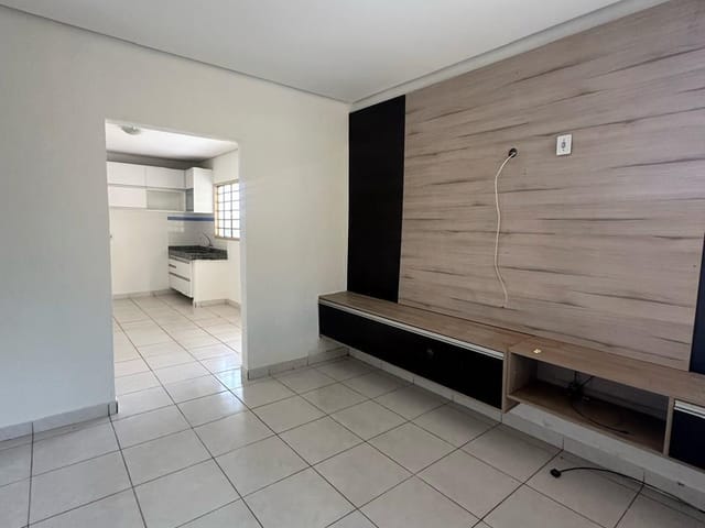 Casa com 80m² 2 quartos e 2 banheiros, para alugar, no bairro Parque das Nações em Aparecida de Goiânia