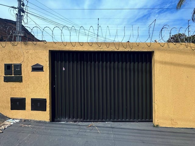 Casa com 80m² 2 quartos e 2 banheiros, para alugar, no bairro Parque das Nações em Aparecida de Goiânia
