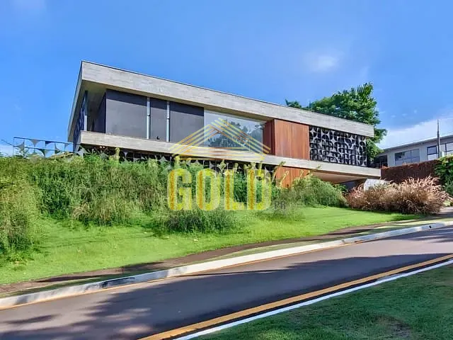 Casa 5 quartos e 7 banheiros, à venda, no bairro Esperança em Londrina