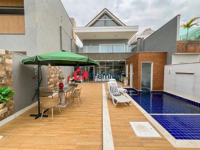 Casa 4 quartos e 6 banheiros, à venda, no bairro Recreio dos Bandeirantes em Rio de Janeiro