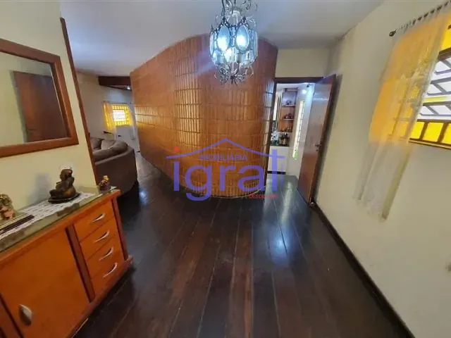 Casa com 400m² 5 quartos e 5 banheiros, à venda ou para alugar, no bairro Cidade Vargas em São Paulo