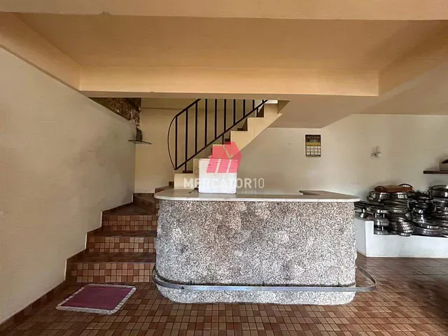 Casa 3 quartos e 2 banheiros, para alugar, no bairro Vila Nova em Blumenau