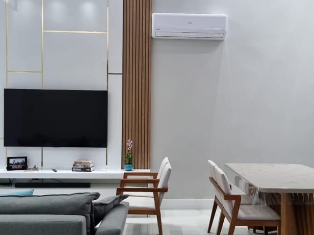 Casa com 585m² 3 quartos e 5 banheiros, à venda, no bairro Condominio Reserva dos Vinhedos em Louveira