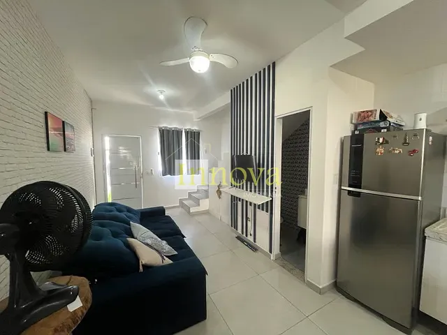 Casa com 60m² 2 quartos e 1 banheiro, à venda, no bairro Pontal de Santa Marina em Caraguatatuba