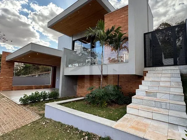 Casa com 660m² 3 quartos e 5 banheiros, à venda, no bairro Residencial e Empresarial Alphaville em Ribeirão Preto