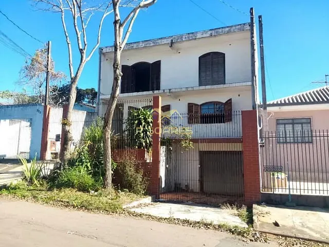 Sobrado com 180m² 6 quartos e 2 banheiros, à venda, no bairro Cidade Industrial de Curitiba em Curitiba