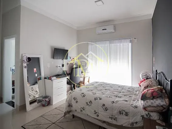 Casa, 3 quartos, 323 m² - Foto 34
