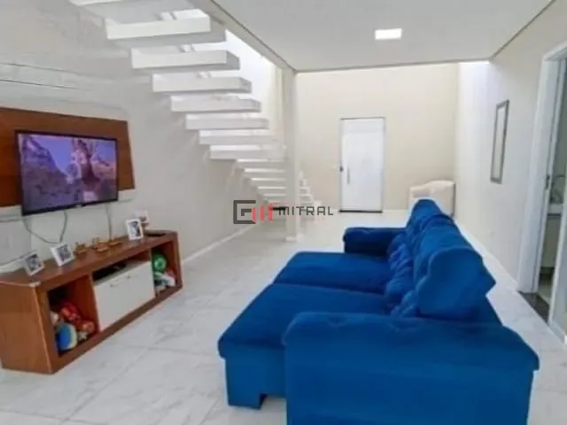 Sobrado com 250m² 3 quartos e 2 banheiros, à venda, no bairro Cidade Industrial 2 em Londrina