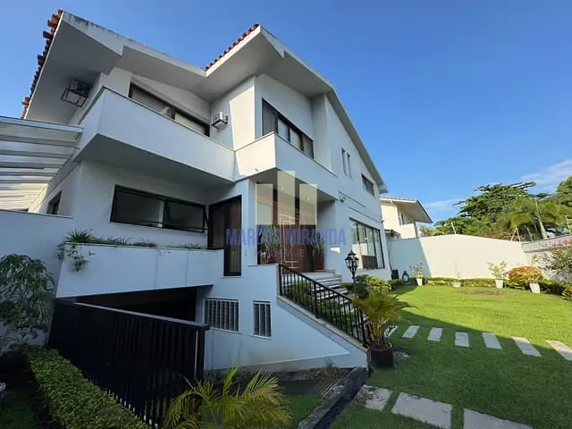 Casa com 834m² 5 quartos e 9 banheiros, à venda ou para alugar, no bairro Barra da Tijuca em Rio de Janeiro