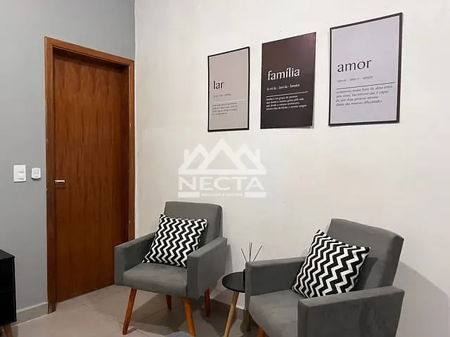 Casa com 135m² 2 quartos e 2 banheiros, para alugar, no bairro Golfinhos em Caraguatatuba