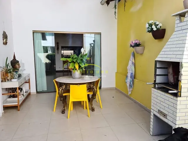 Casa com 800m² 4 quartos e 4 banheiros, à venda, no bairro Itapuã em Salvador