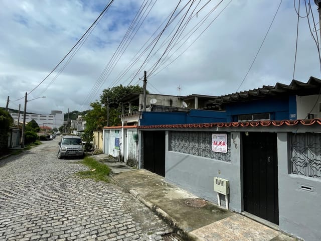 Casa 3 quartos e 2 banheiros, para alugar, no bairro Campo Grande em Rio de Janeiro