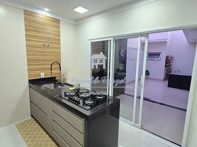 Casa com 175m² 3 quartos e 3 banheiros, à venda, no bairro Village Moutonnee em Salto