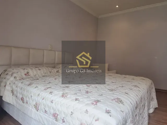 Casa com 1000m² 3 quartos e 5 banheiros, à venda ou para alugar, no bairro Centro em Valinhos