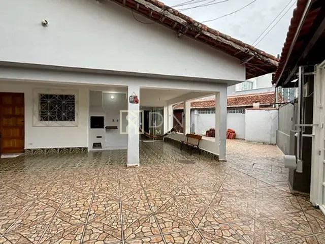 Casa com 180m² 3 quartos e 1 banheiro, para alugar, no bairro Jardim Primavera em Caraguatatuba