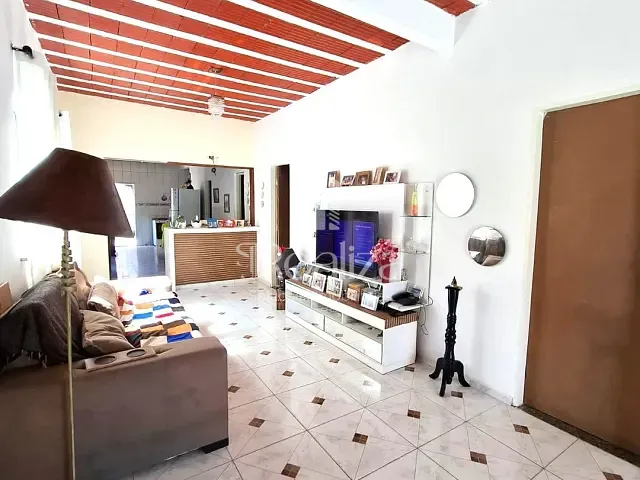 Casa com 345m² 3 quartos e 2 banheiros, à venda, no bairro Aritaguá em Ilhéus