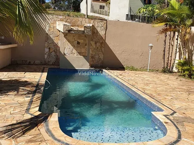 Casa com 660m² 4 quartos e 5 banheiros, à venda, no bairro Estância Parque de Atibaia em Atibaia