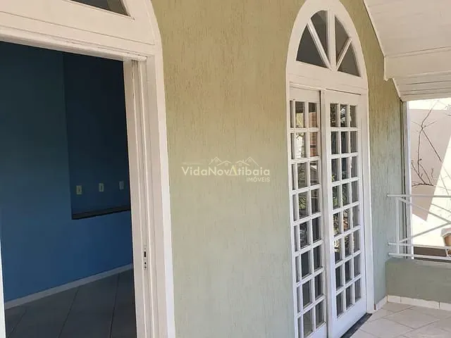 Casa com 660m² 4 quartos e 5 banheiros, à venda, no bairro Estância Parque de Atibaia em Atibaia