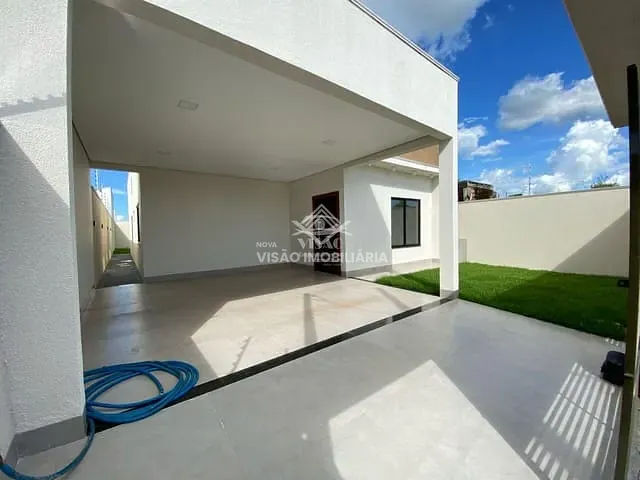 Casa com 300m² 1 quarto e 1 banheiro, à venda, no bairro Residencial Boungainvile em Sinop