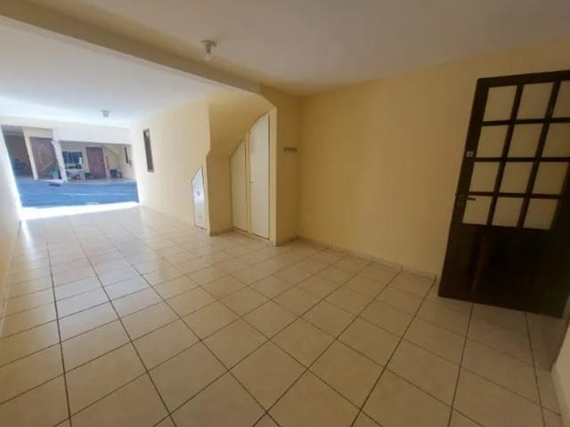 Casa com 113m² 2 quartos e 2 banheiros, à venda, no bairro Vila Gomes em São Paulo