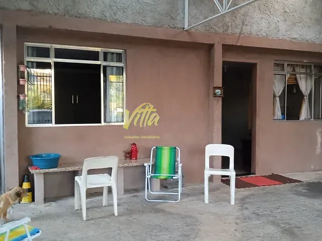 Casa com 351m² 5 quartos e 2 banheiros, à venda, no bairro Capela Velha em Araucária