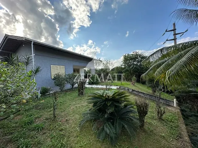 Casa com 1118m² 2 quartos e 4 banheiros, à venda, no bairro Salto em Blumenau