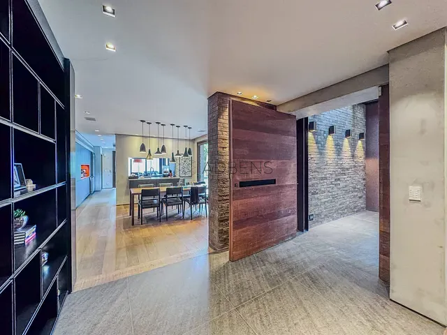 Casa 5 quartos e 12 banheiros, à venda, no bairro Jardim Europa em São Paulo