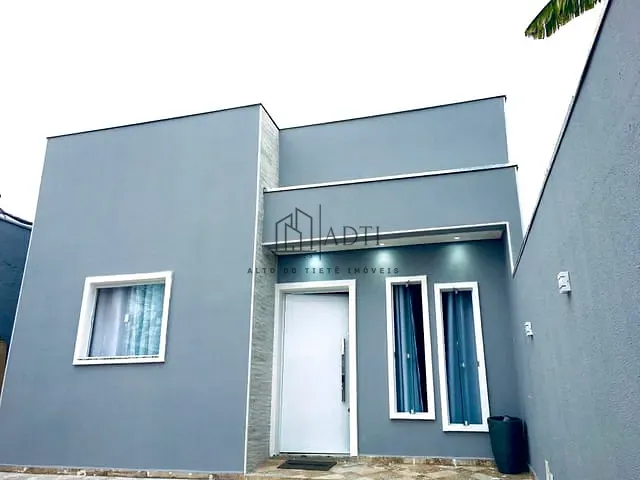 Casa 2 quartos e 2 banheiros, à venda, no bairro Parque Olimpico em Mogi das Cruzes