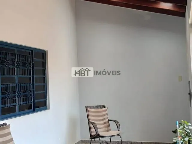 Casa com 242m² 3 quartos e 3 banheiros, à venda, no bairro Vila Coralina em Bauru