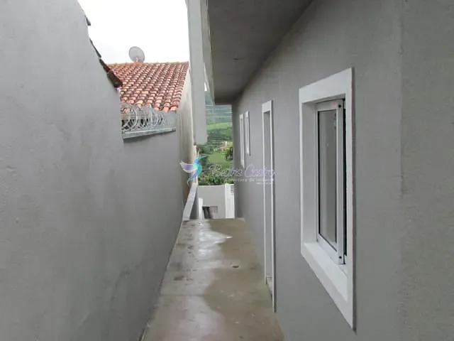 Casa com 125m² 2 quartos e 1 banheiro, à venda, no bairro Jardim Planalto do Tanque em Atibaia