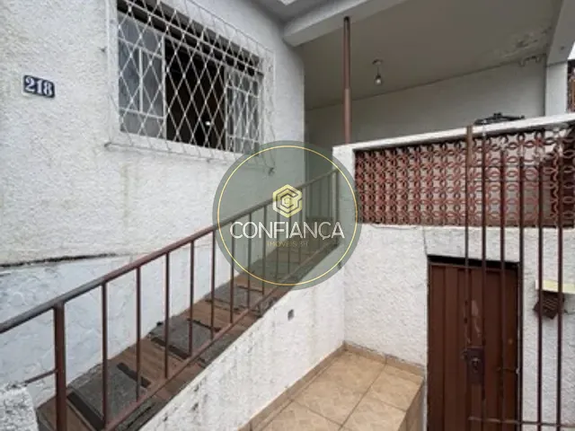 Casa 3 quartos e 1 banheiro, para alugar, no bairro São Paulo em Belo Horizonte