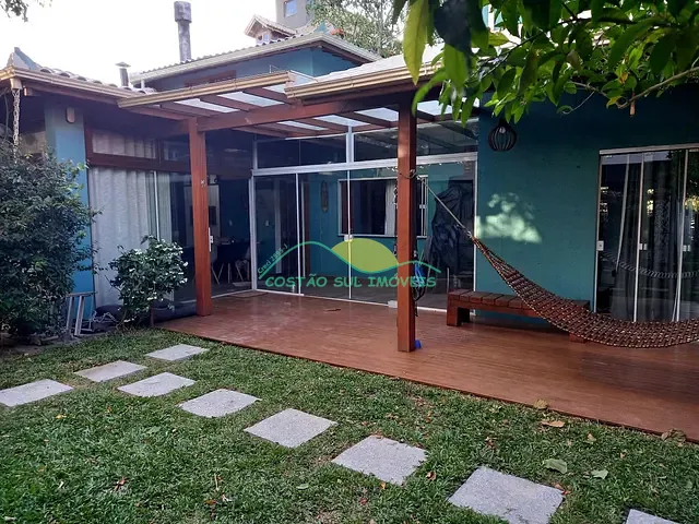 Casa com 442m² 10 quartos e 9 banheiros, à venda, no bairro Rio Tavares em Florianópolis