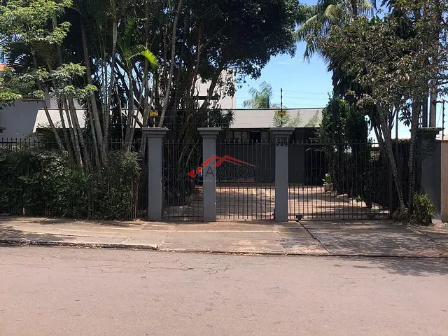 Casa com 552m² 3 quartos e 3 banheiros, à venda, no bairro 28 DE JANEIRO em Apucarana