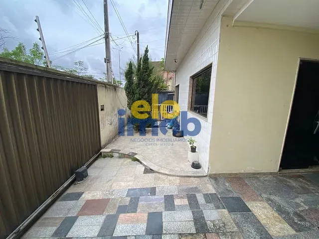 Casa 4 quartos e 4 banheiros, à venda, no bairro Boa Vista em Caruaru