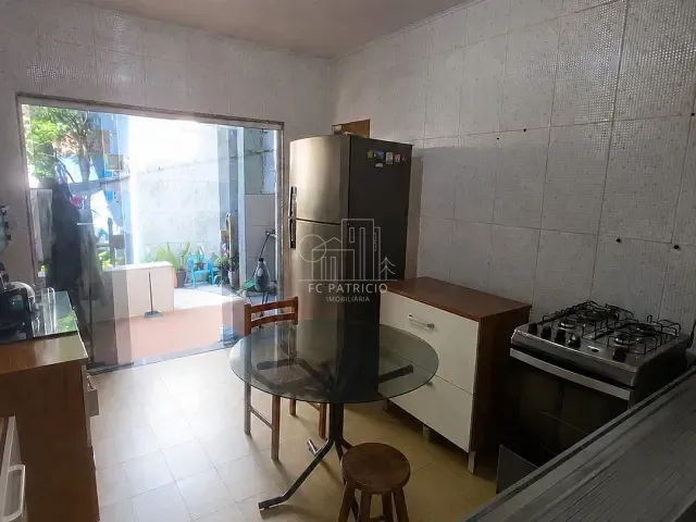 Casa com 360m² 3 quartos e 2 banheiros, à venda, no bairro Parque Fleixal em Guapimirim