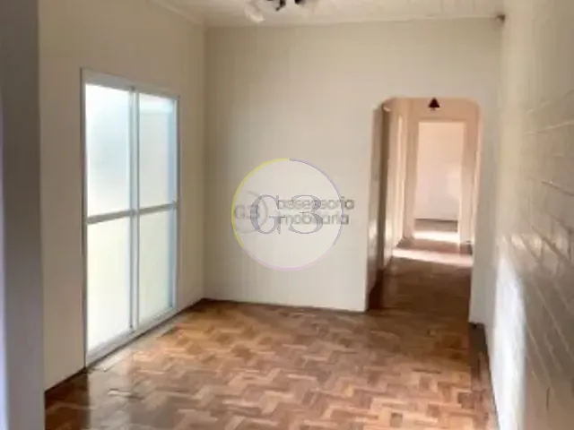 Casa 3 quartos e 2 banheiros, à venda, no bairro Centro em Pelotas