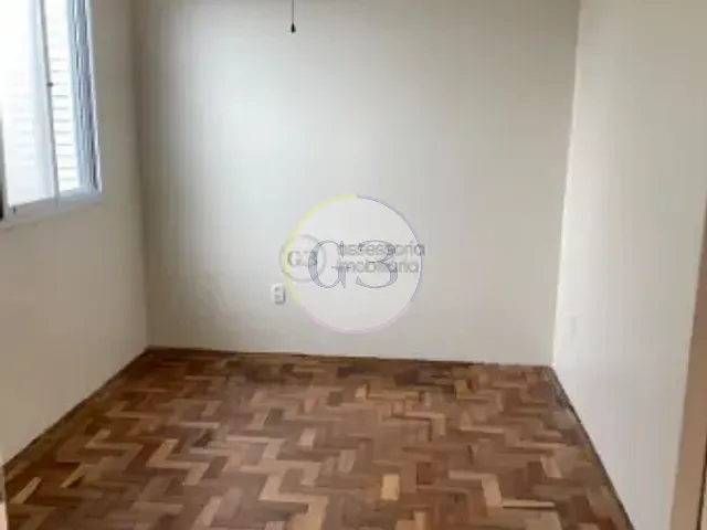 Casa 3 quartos e 2 banheiros, à venda, no bairro Centro em Pelotas