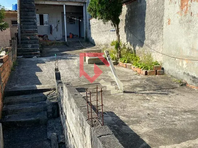 Casa com 164m² 4 quartos e 4 banheiros, à venda, no bairro Vila Tavares em Mauá