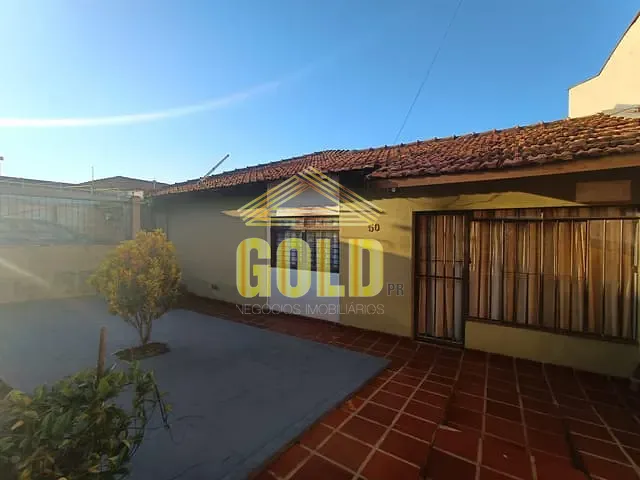 Casa 3 quartos e 2 banheiros, à venda, no bairro Santa Mônica em Londrina