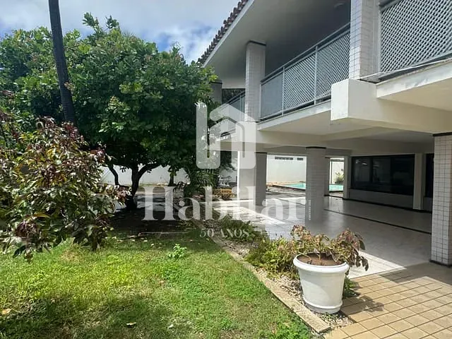 Casa 4 quartos e 4 banheiros, à venda ou para alugar, no bairro Atalaia em Aracaju